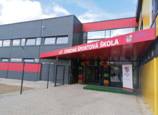 MOŽNOSŤ ŠTÚDIA A HRANIA BASKETBALU NA NAJVYŠŠEJ ÚROVNI POD TATRAMI